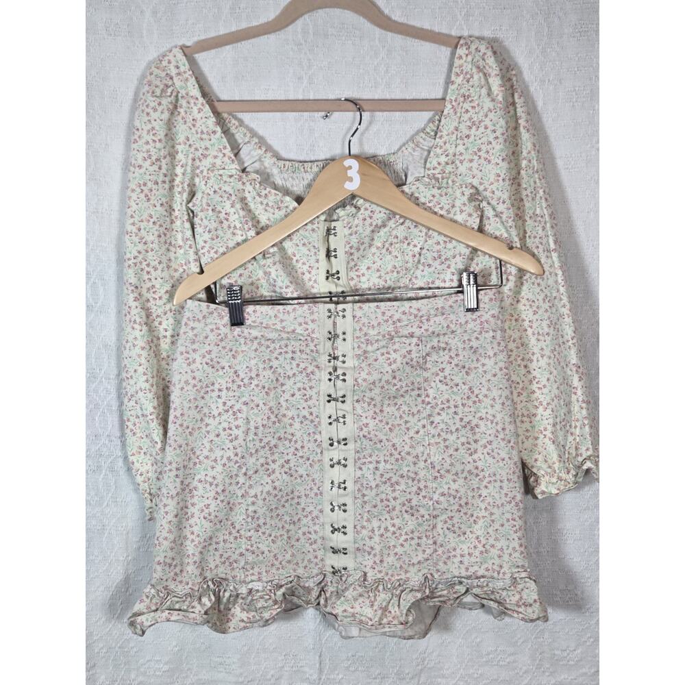 Urban‎ Outfitters Ditsy Floral Boho Cottage Coquette Top And Skirt Set